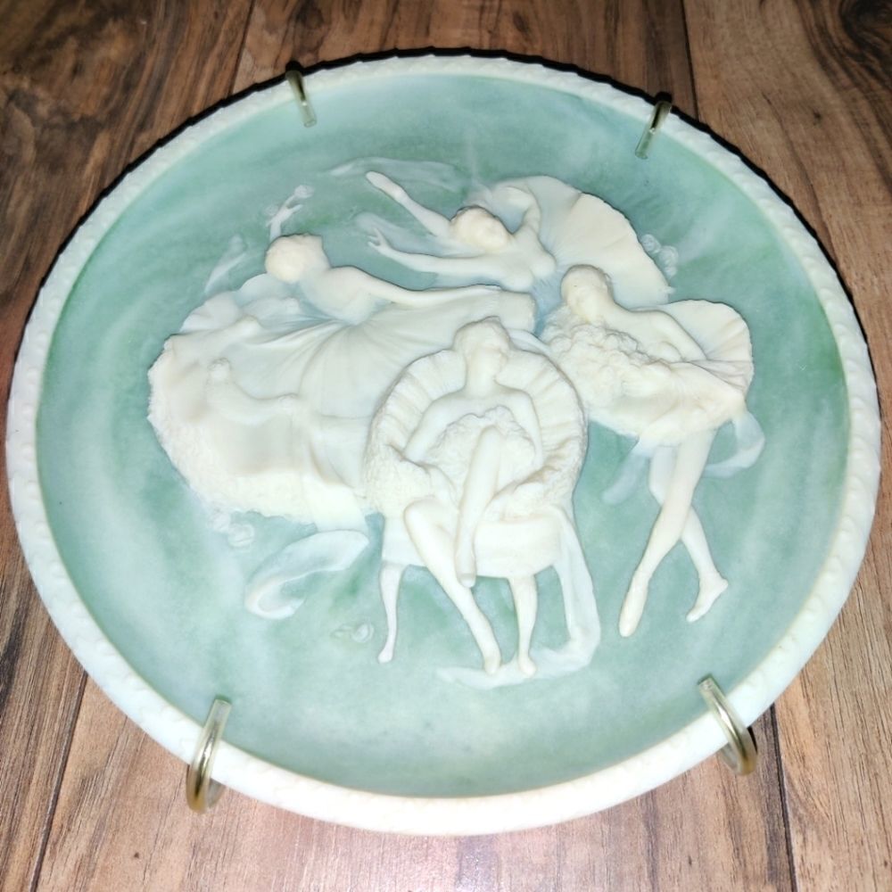 Vintage 1979 ~ Prima Ballerina by Almazetta Casey for Avondale ~ #3604